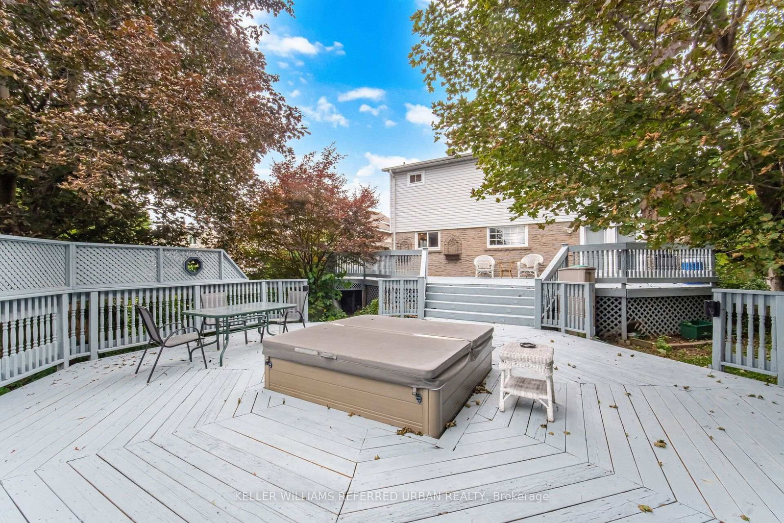 82 Eastman Crescent • Newmarket, ON photo 35