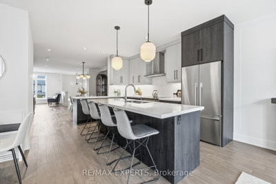 22 Velia Court • Vaughan, ON photo 9