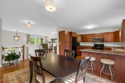 1680 Timmins Avenue • Innisfil, ON photo 3