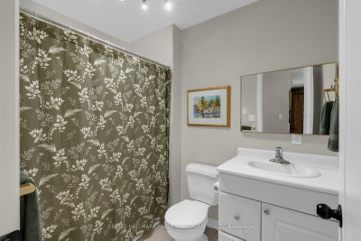 1680 Timmins Avenue • Innisfil, ON photo 9