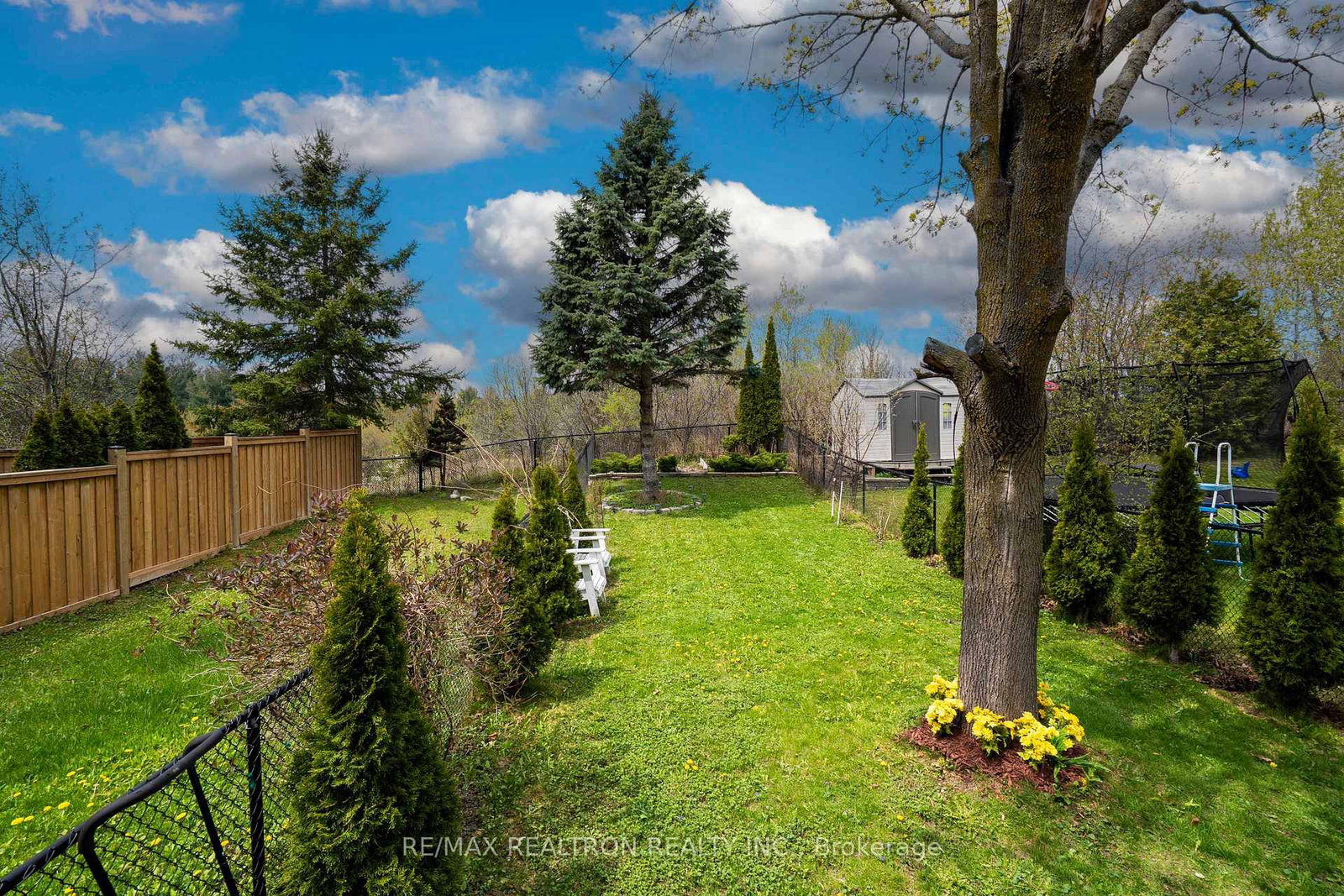 36 Edgemont Court • Richmond Hill, ON photo 26