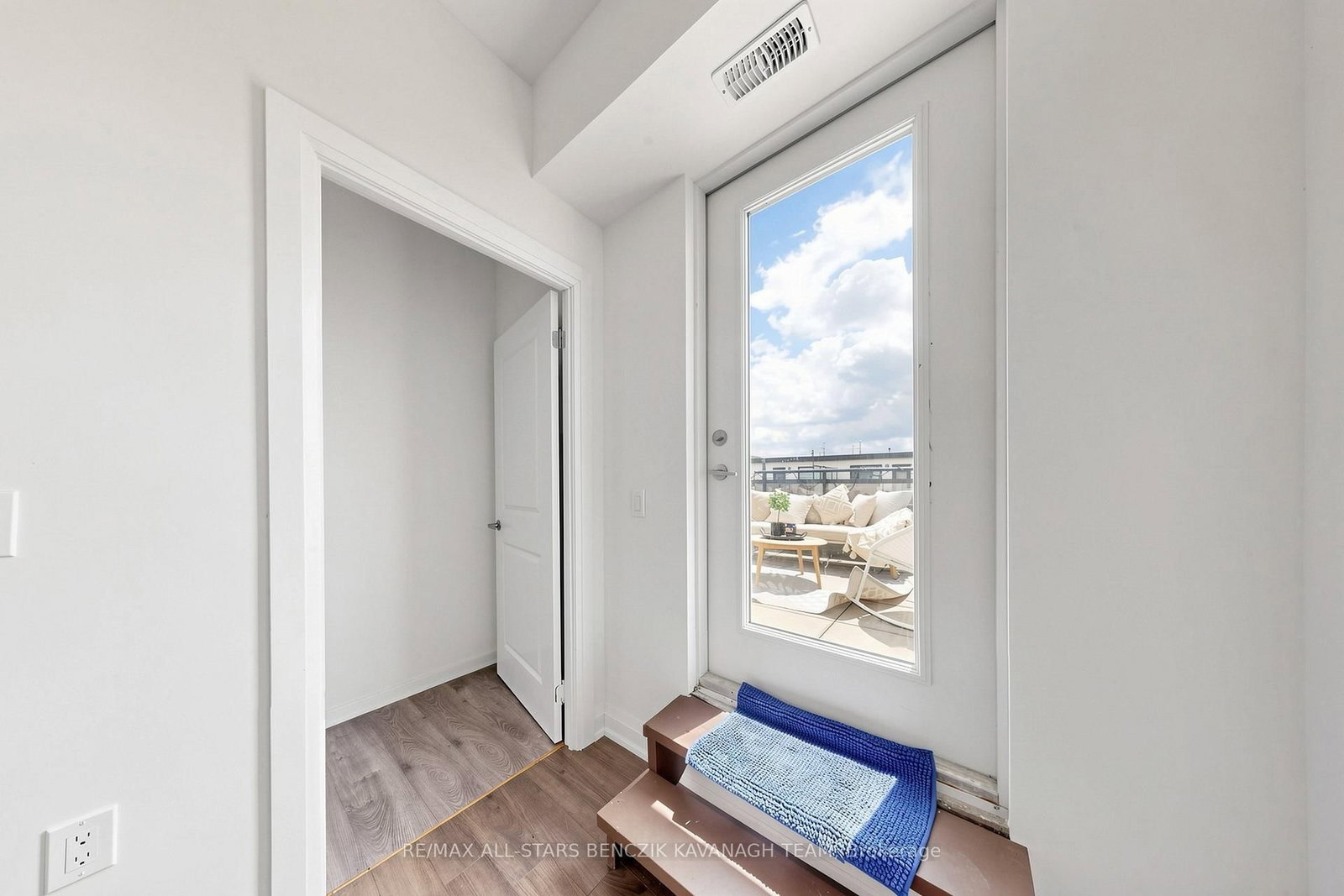 5309 Highway 7 • #1103 • Vaughan, ON photo 14