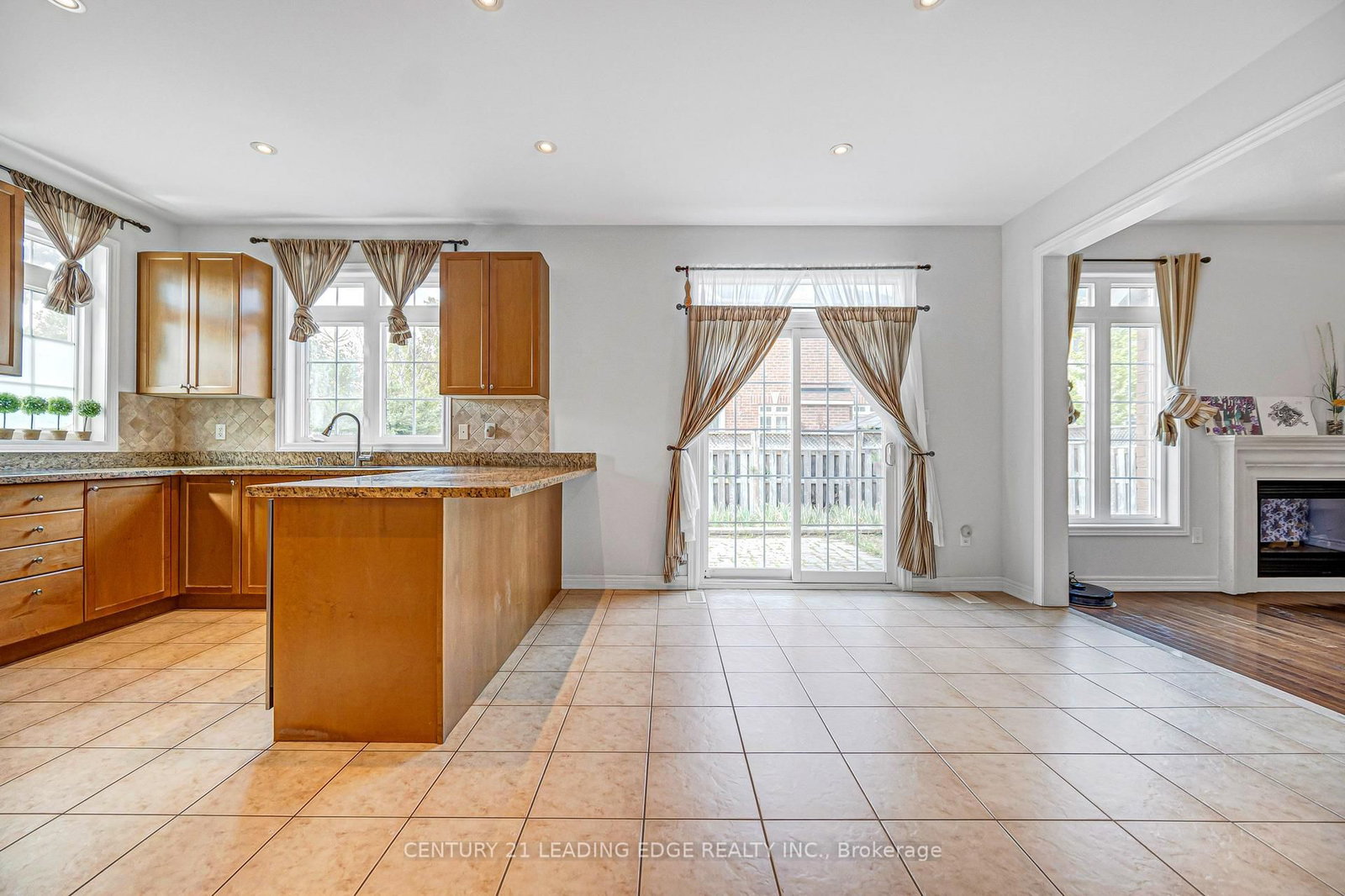 180 Coltrane Drive • Vaughan, ON photo 13
