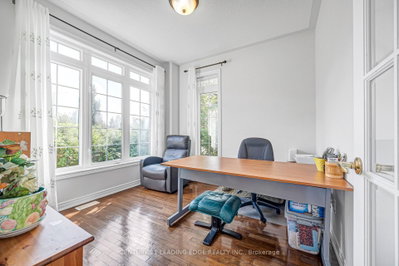 180 Coltrane Drive • Vaughan, ON photo 4