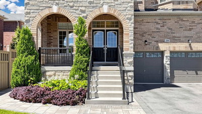 284 East's Corners Boulevard, Vaughan, ON, photo 3
