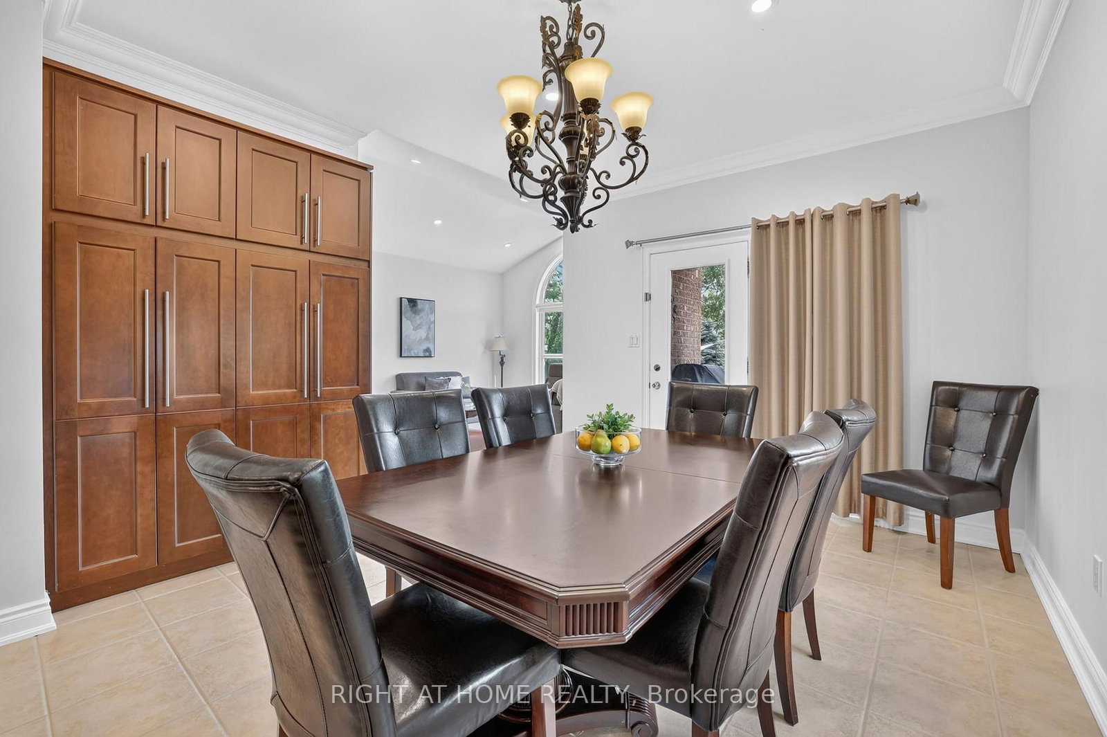 66 Sanremo Court • Vaughan, ON photo 10