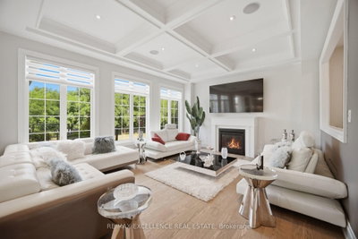 319 Torrey Pines Road • Vaughan, ON photo 9
