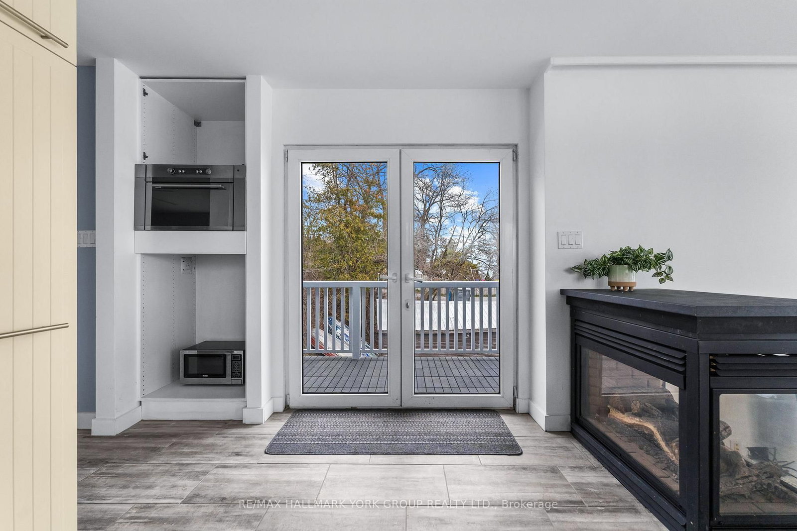 55 Malone Road • Georgina, ON photo 9