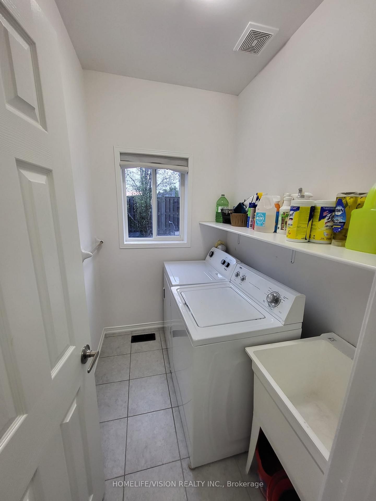 115 James McCullough Road • Whitchurch-Stouffville, ON photo 12