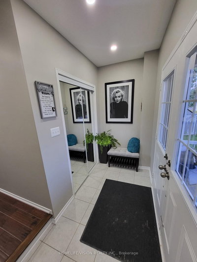 115 James McCullough Road • Whitchurch-Stouffville, ON photo 5