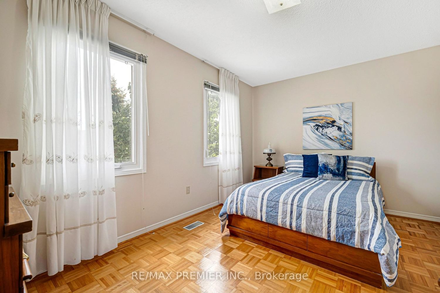 90 Pentland Crescent • Vaughan, ON photo 32