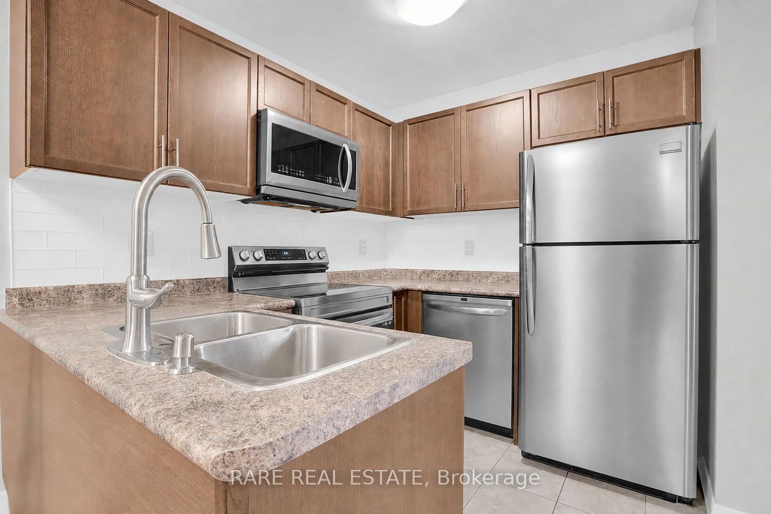 22 Admiral Crescent • Essa, ON photo 18