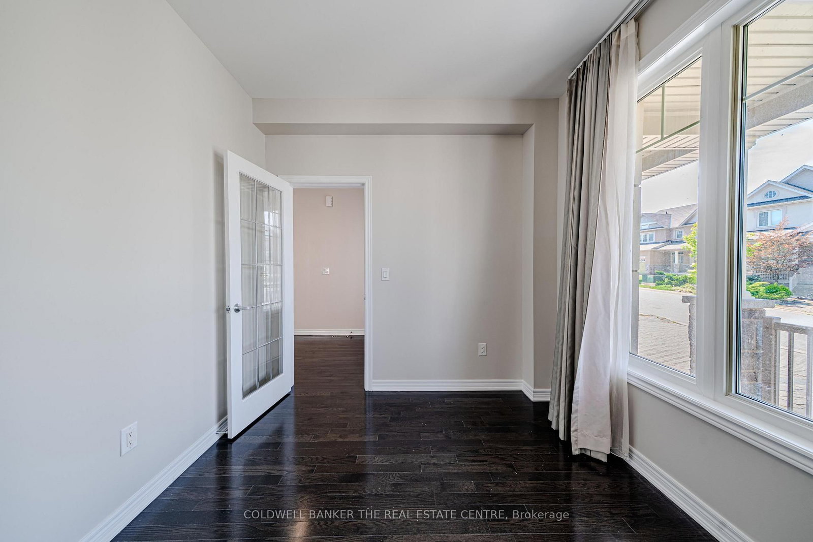 15 Military Court • Richmond Hill, ON photo 11