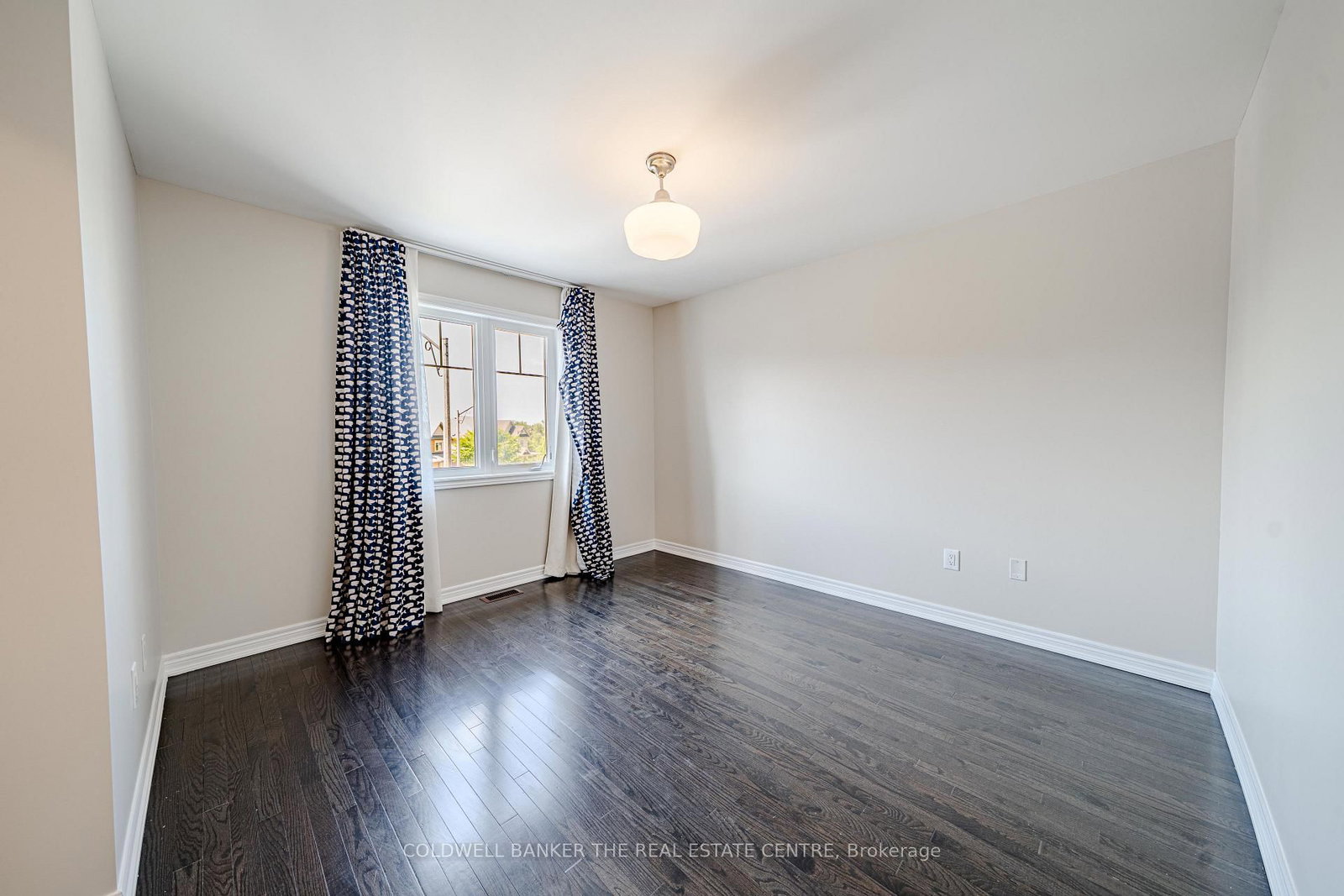 15 Military Court • Richmond Hill, ON photo 14