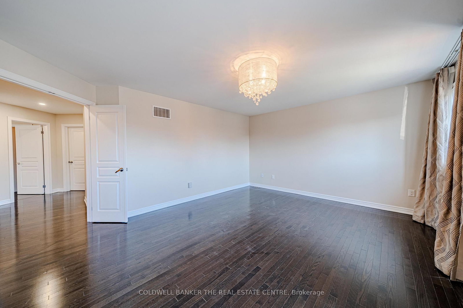 15 Military Court • Richmond Hill, ON photo 18