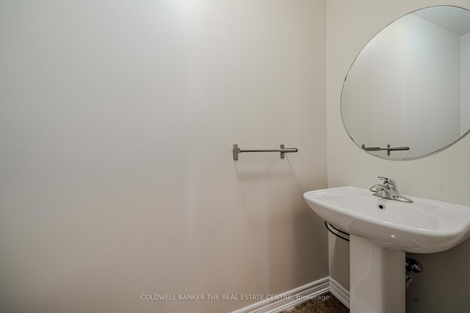 15 Military Court • Richmond Hill, ON photo 36