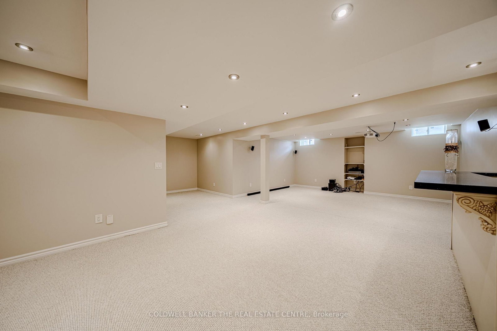 15 Military Court • Richmond Hill, ON photo 37