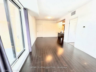 602-111 Upper Duke Crescent, Markham, ON, photo 5