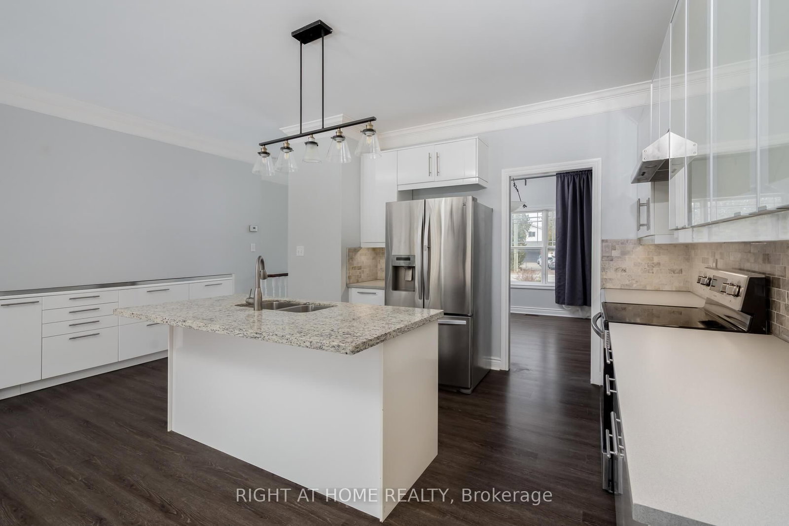 1171 Ewart Street • Innisfil, ON photo 11