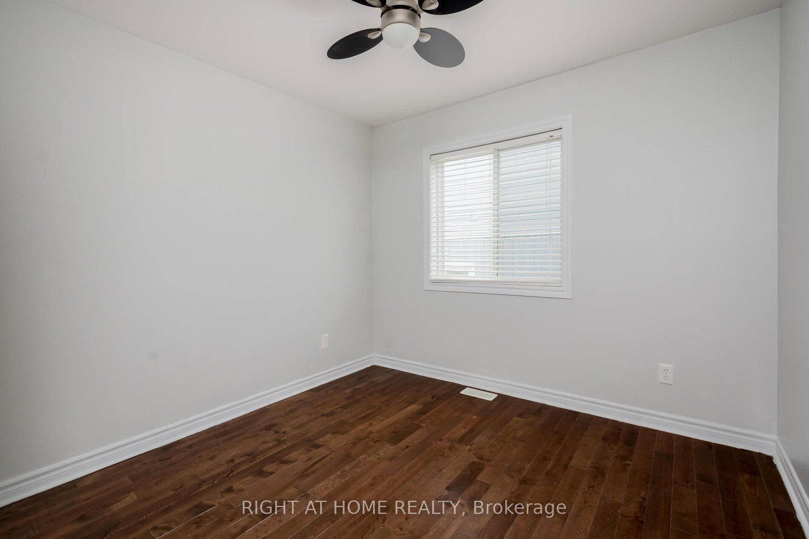 1171 Ewart Street • Innisfil, ON photo 25