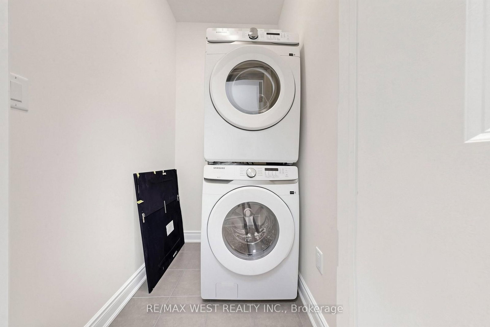 15 Kinloss Street • Vaughan, ON photo 30