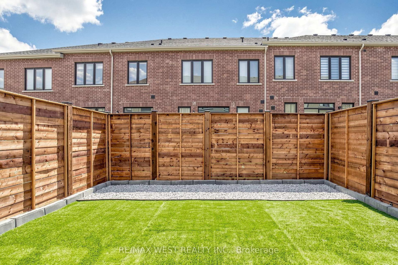 15 Kinloss Street • Vaughan, ON photo 42