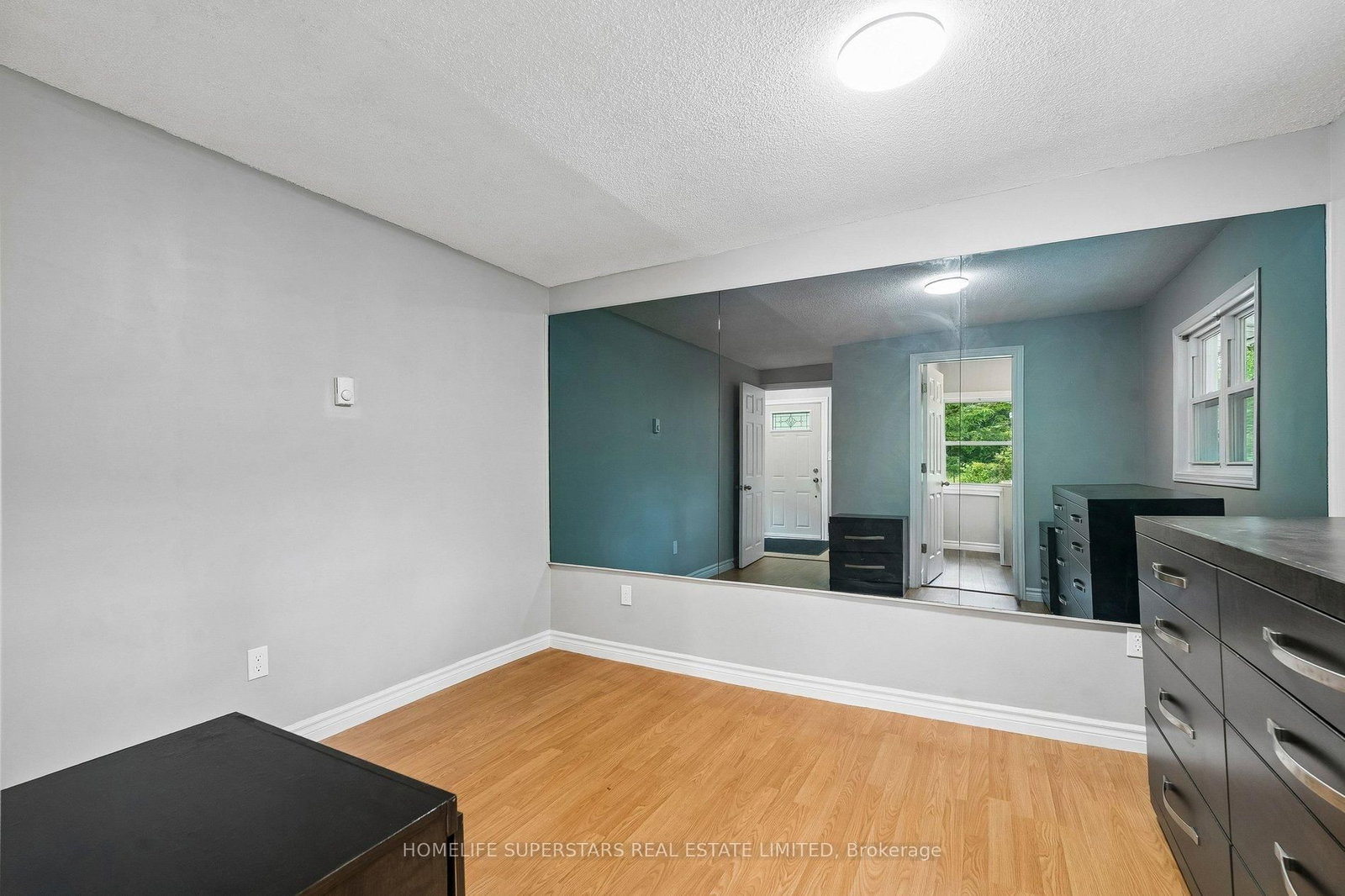 139 Cooks Bay Drive • Georgina, ON photo 8