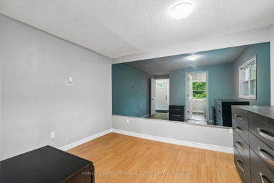 139 Cooks Bay Drive • Georgina, ON photo 8