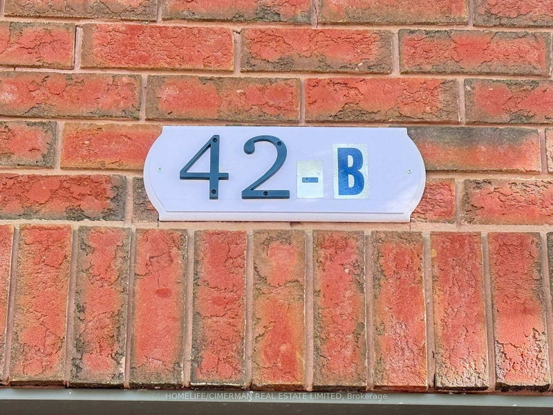 LOWER - 42 Lensmith Drive