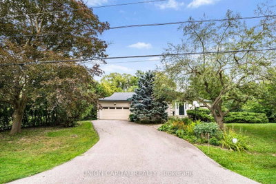 3 Campbell Court • Markham, ON photo 2