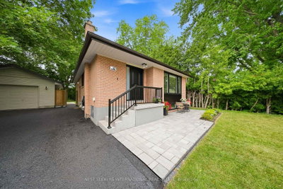 67 Foreht Crescent • Aurora, ON photo 4
