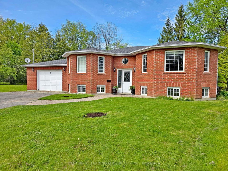 4 Bay Court