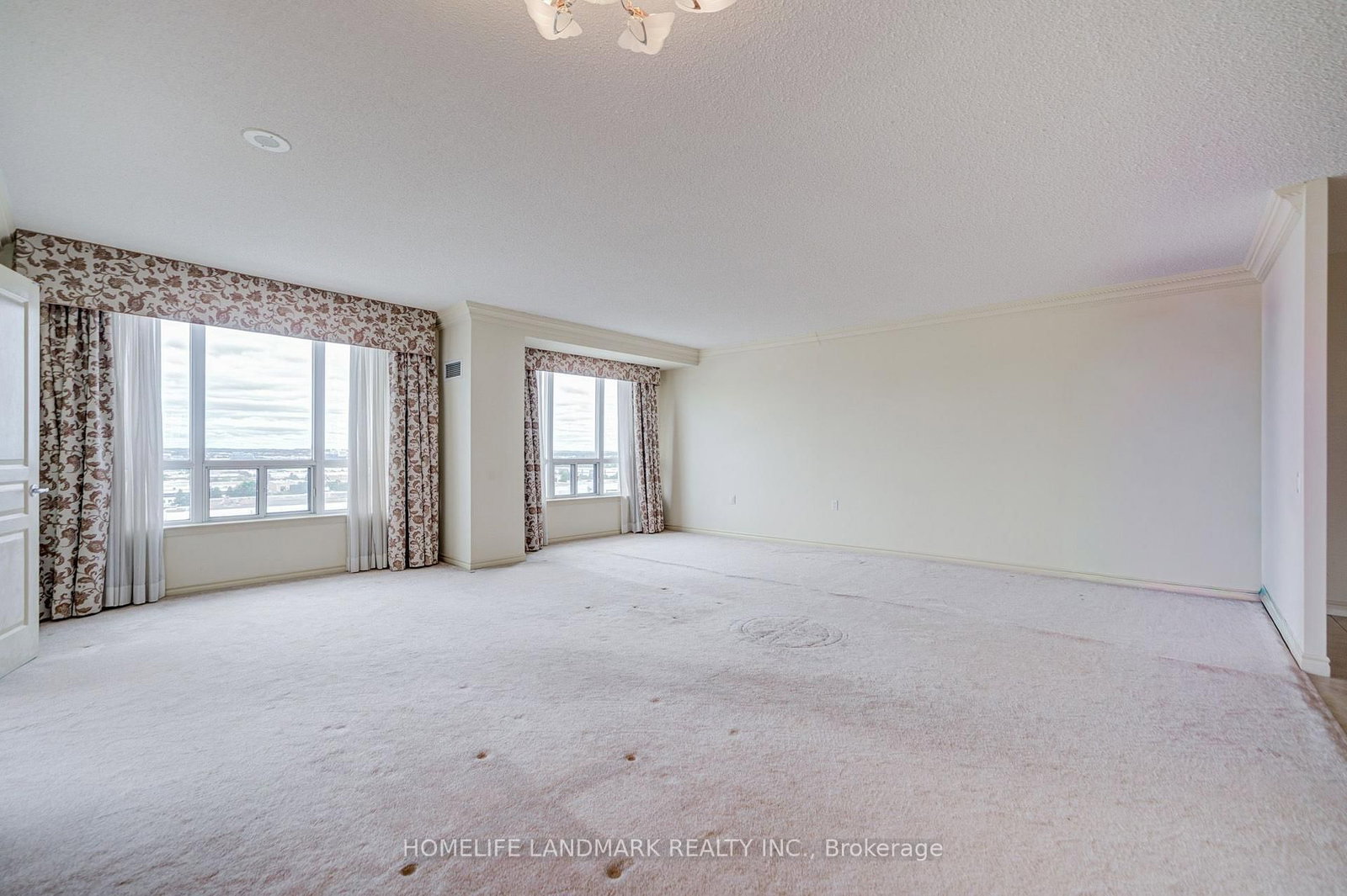 9017 Leslie Street • #Lp115 • Richmond Hill, ON photo 20