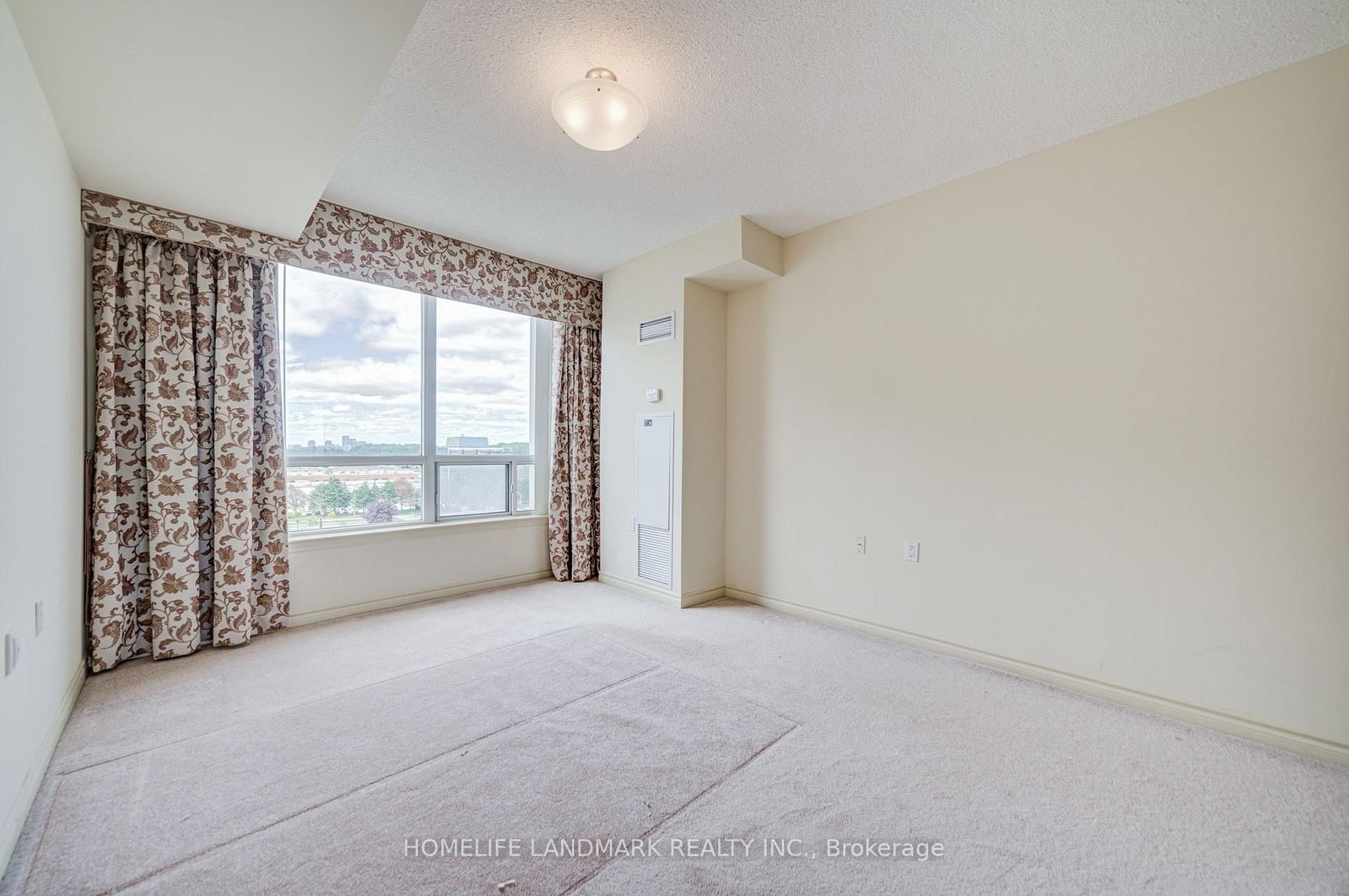 9017 Leslie Street • #Lp115 • Richmond Hill, ON photo 24