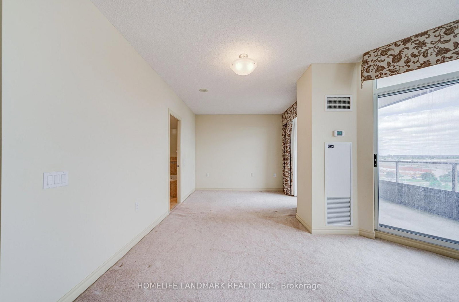 9017 Leslie Street • #Lp115 • Richmond Hill, ON photo 34