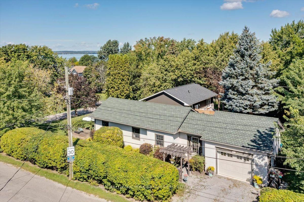 280 Orchard Beach Road • Georgina, ON photo 2
