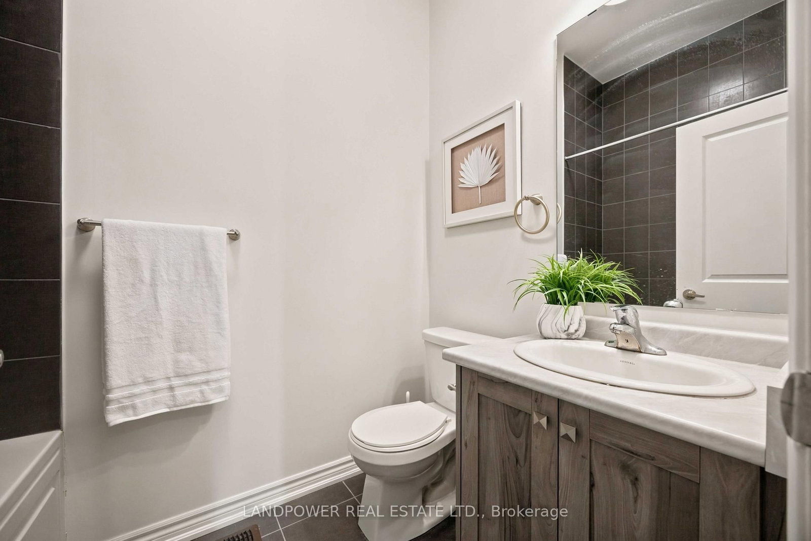 38 Lord Melborne Street • Markham, ON photo 42