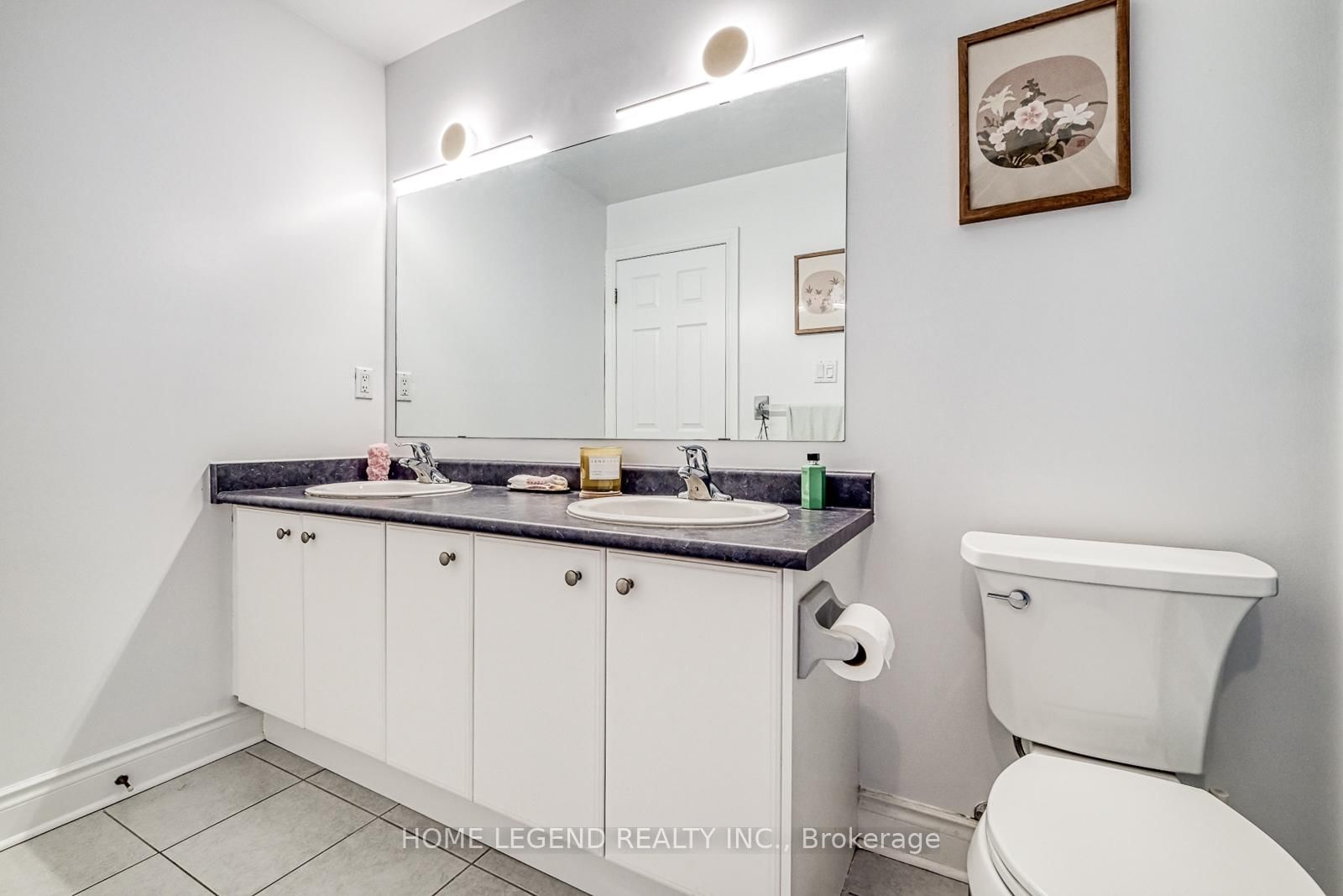 28 Loring Doolittle Court • Aurora, ON photo 19