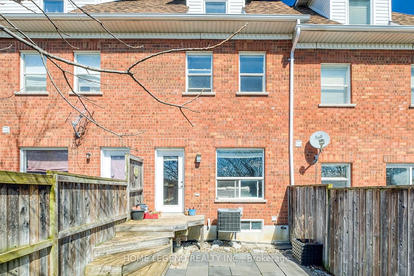 28 Loring Doolittle Court • Aurora, ON photo 30