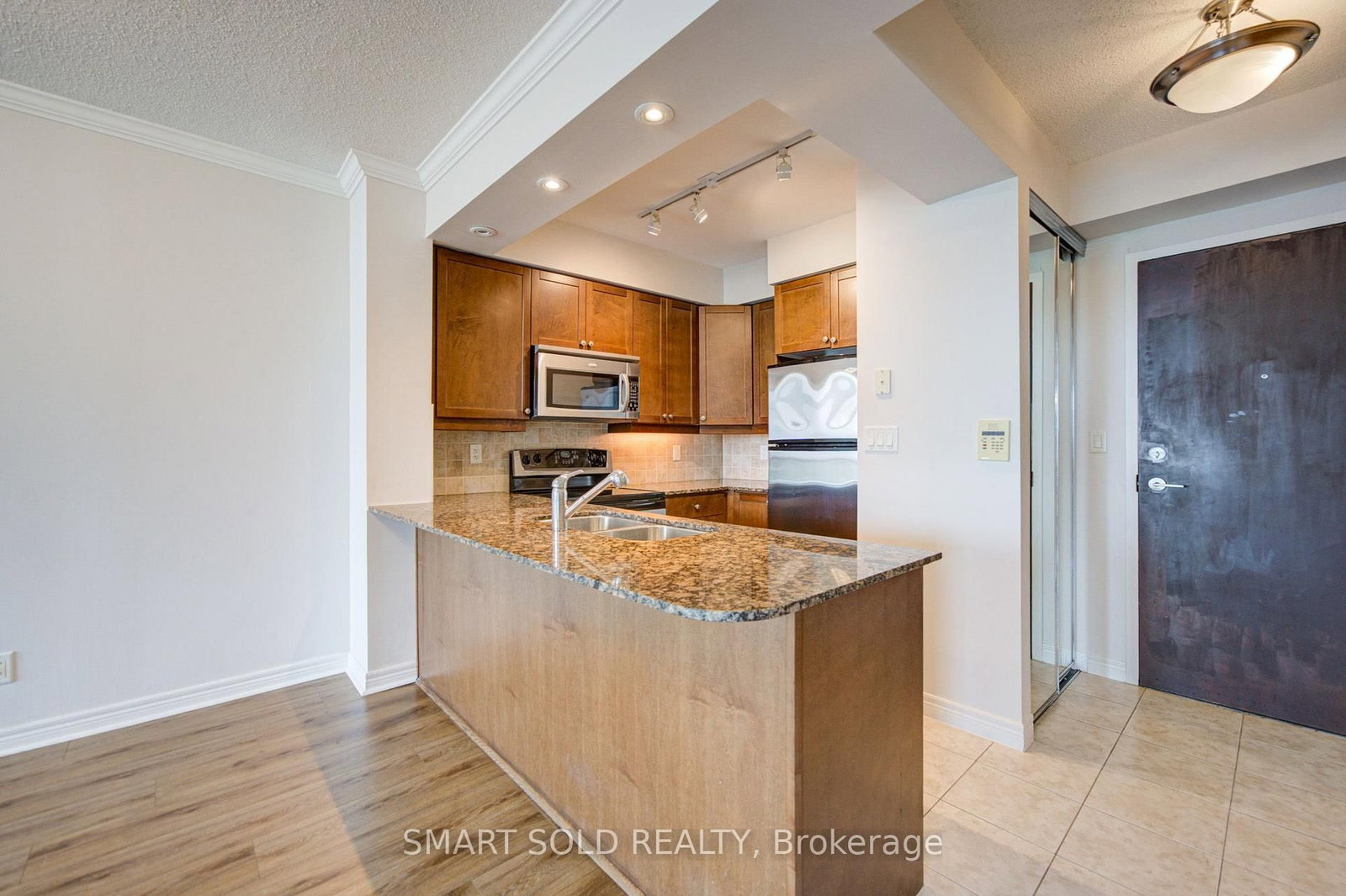 100 Promenade Circle • #1508 • Vaughan, ON photo 4
