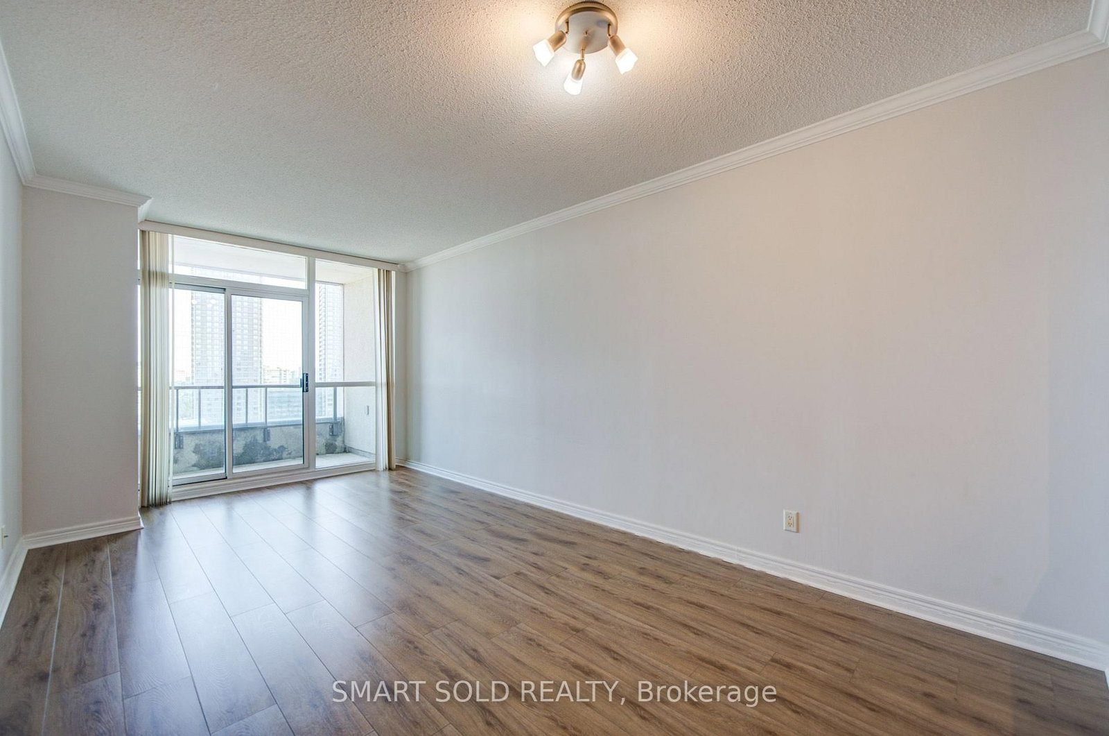 100 Promenade Circle • #1508 • Vaughan, ON photo 6