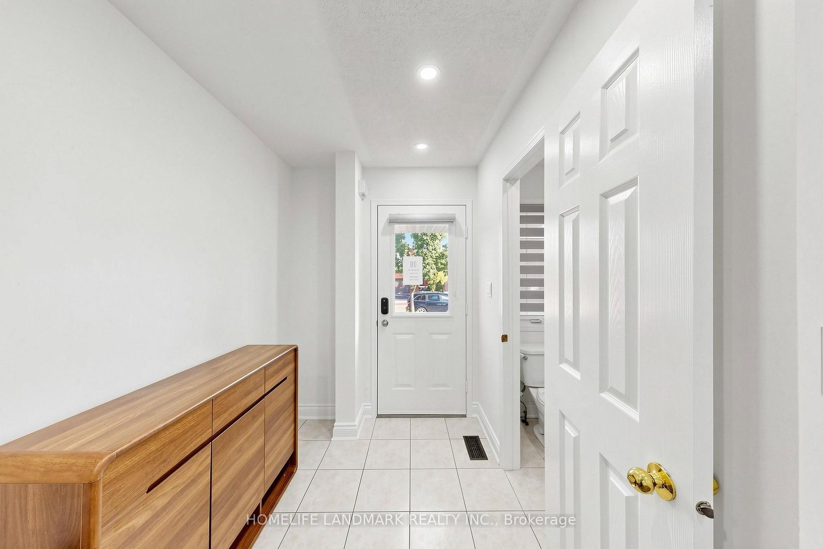 199 Purcell Crescent • Vaughan, ON photo 5
