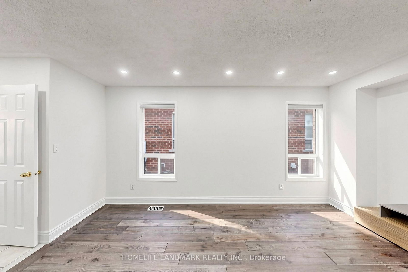 199 Purcell Crescent • Vaughan, ON photo 9