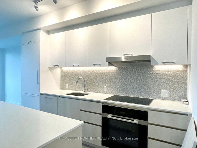 415 - 8188 Yonge Street