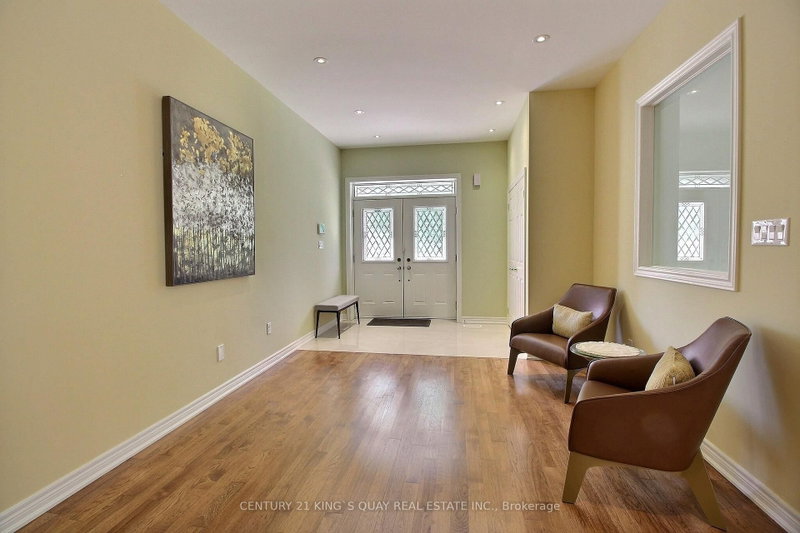 10 Coakwell Drive