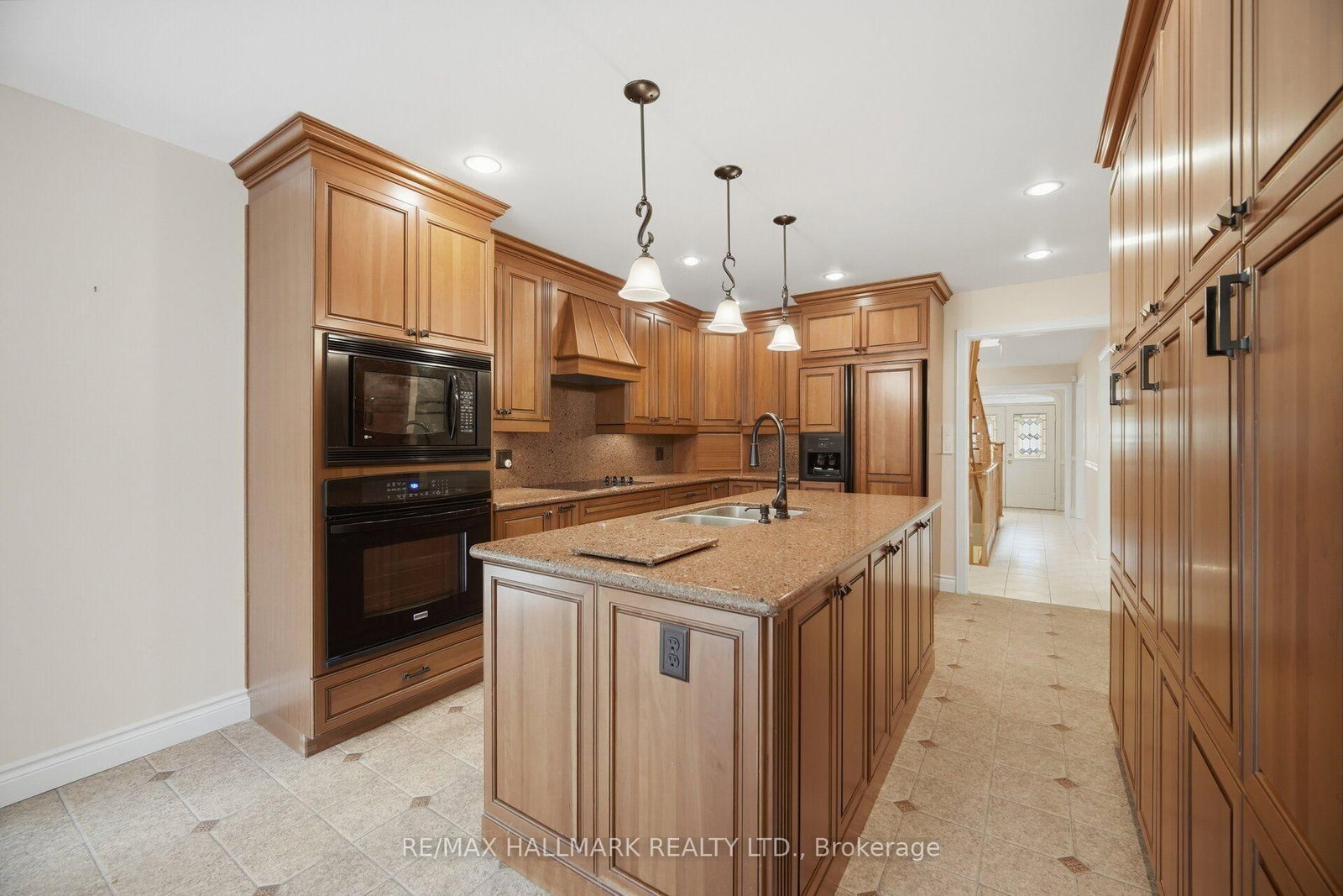 10 Hiram Road • Richmond Hill, ON photo 12