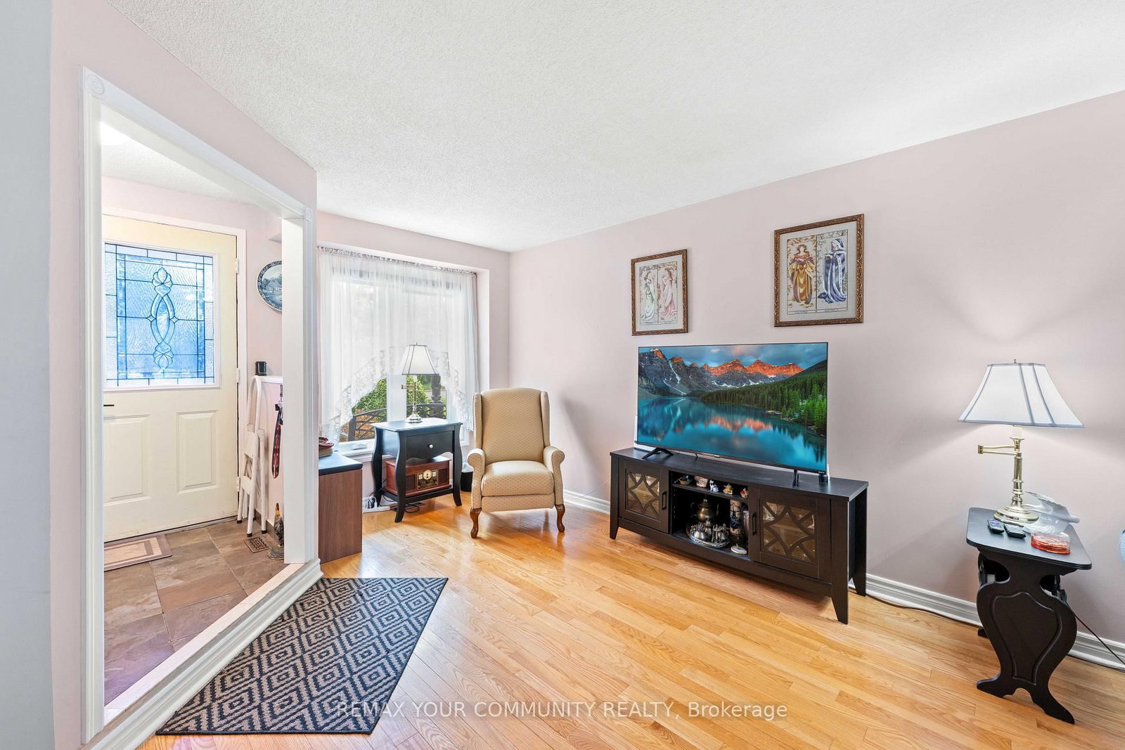 78 Annamaria Drive • Georgina, ON photo 6