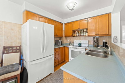 78 Annamaria Drive • Georgina, ON photo 9