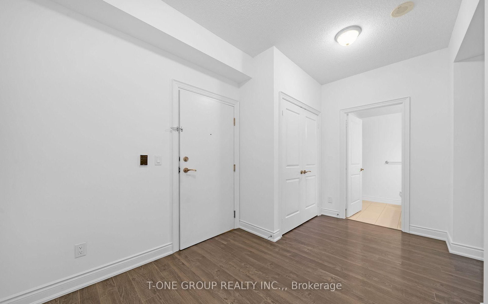 33 Clegg Road • #1006 • Markham, ON photo 3