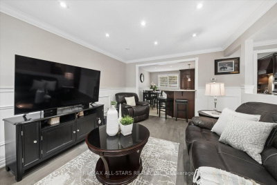 31 Crown Crescent • Bradford West Gwillimbury, ON photo 9
